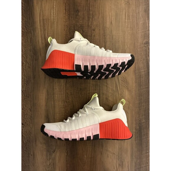 Nike Free Metcon 6 White Pink Red Volt Women Size 7.5 Gym Shoes IB4526-100 - Picture 2 of 7